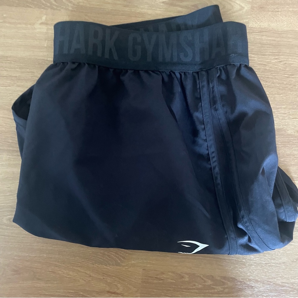Women’s Gymshark Shorta